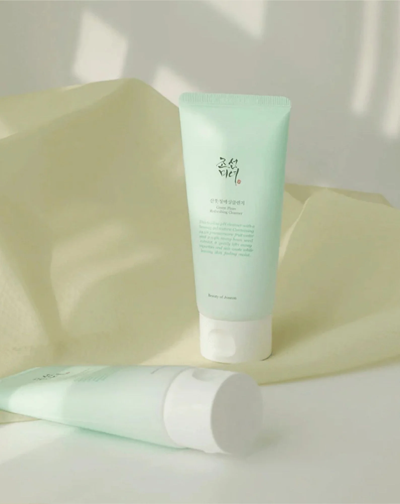Łagodny żel oczyszczający z zieloną śliwką Green Plum Refreshing Cleanser Beauty of Joseon - Image 4