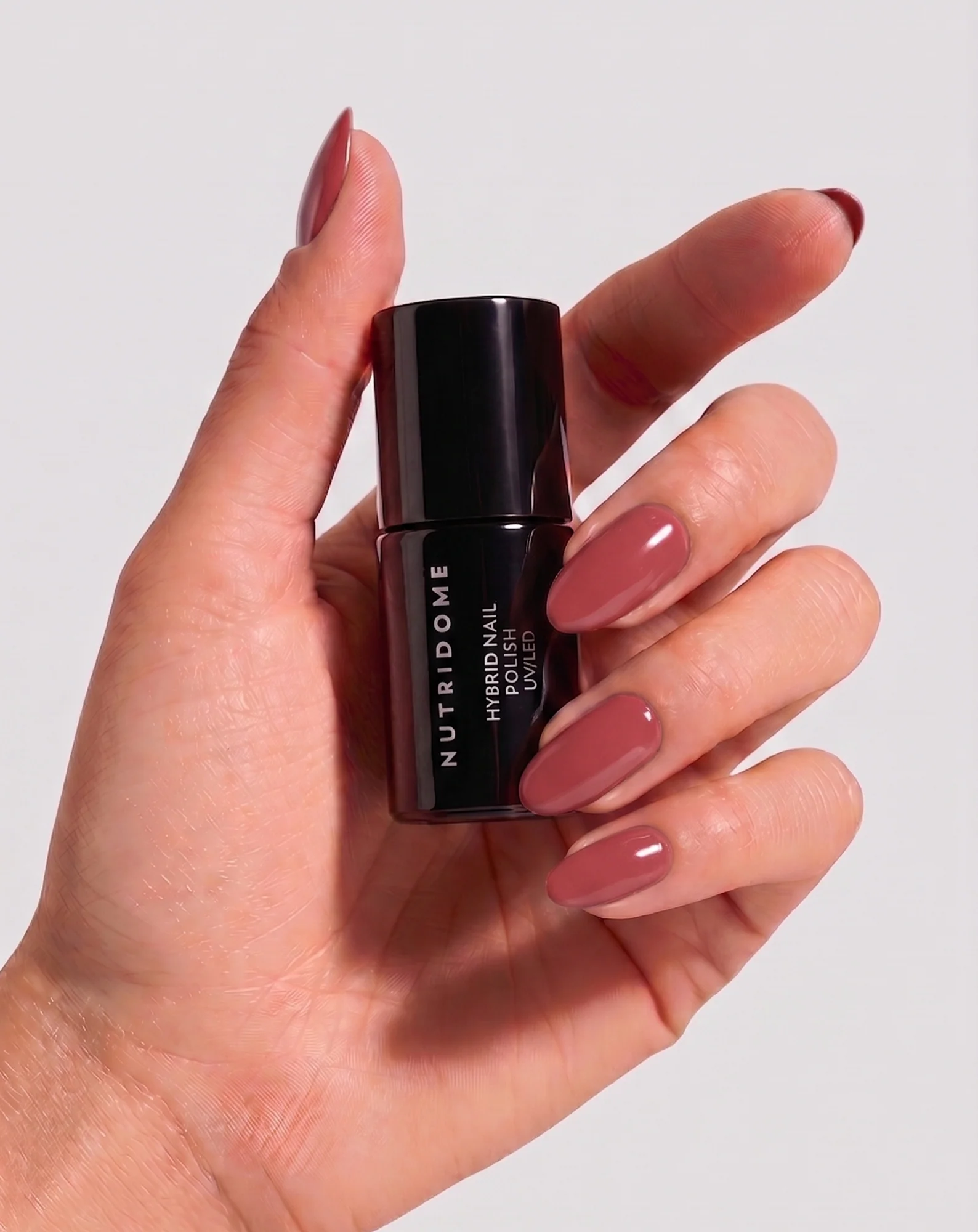 Lakier hybrydowy do paznokci UV/LED Nude Blush 013 Nutridome - Image 6